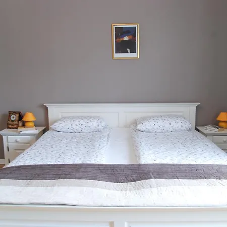 House Apartament *